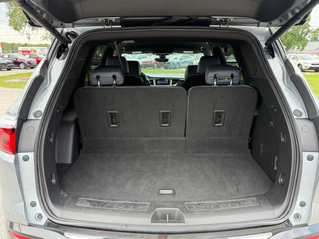 Buick Enclave Premium - Thumbnail 11