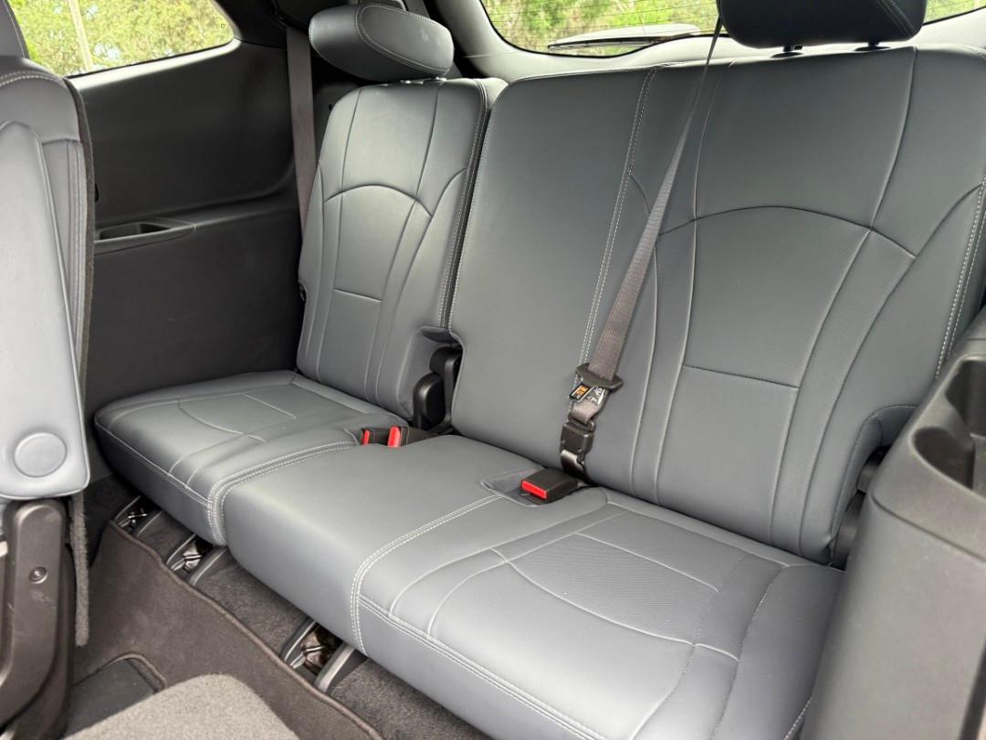 Buick Enclave Premium - Thumbnail 18