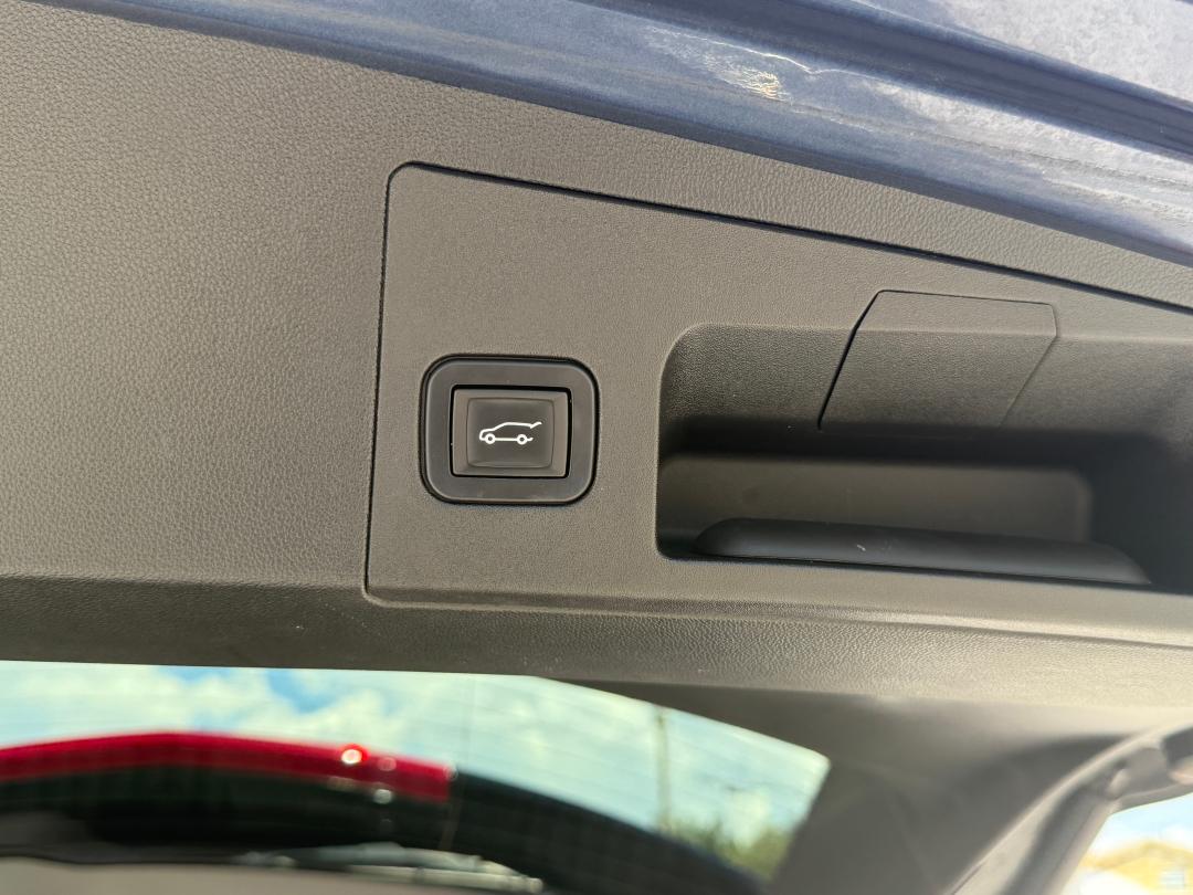 Cadillac Xt5 Premium Luxury - Thumbnail 12