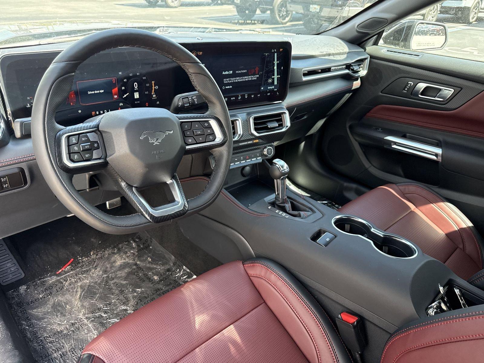 Ford Mustang Ecoboost Premium Rwd Convertible - Thumbnail 10