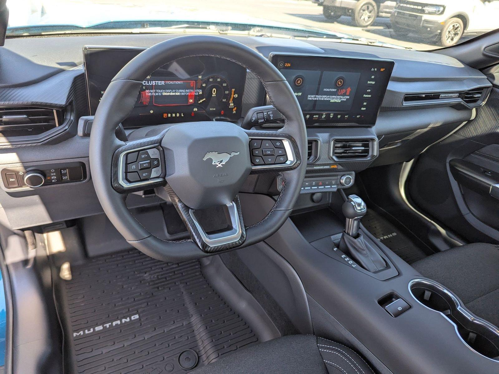 Ford Mustang Ecoboost Rwd Fastback - Thumbnail 11