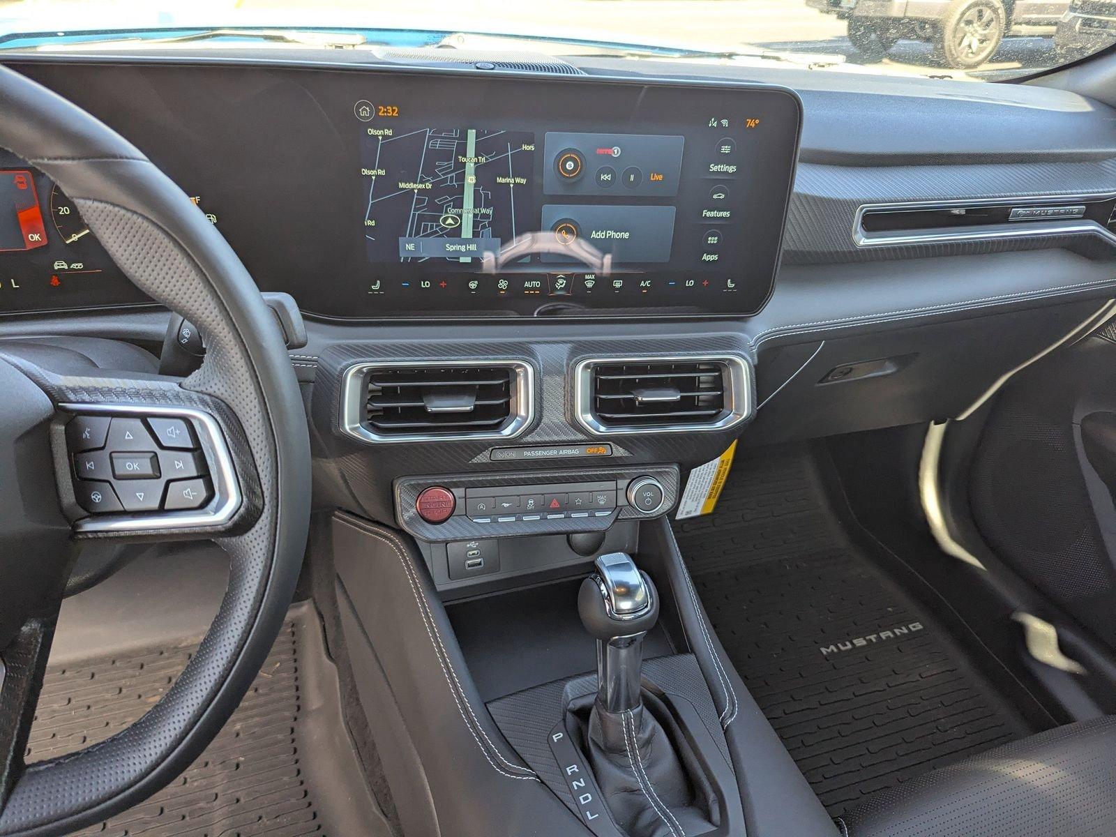 Ford Mustang Ecoboost Premium Rwd Fastback - Thumbnail 12