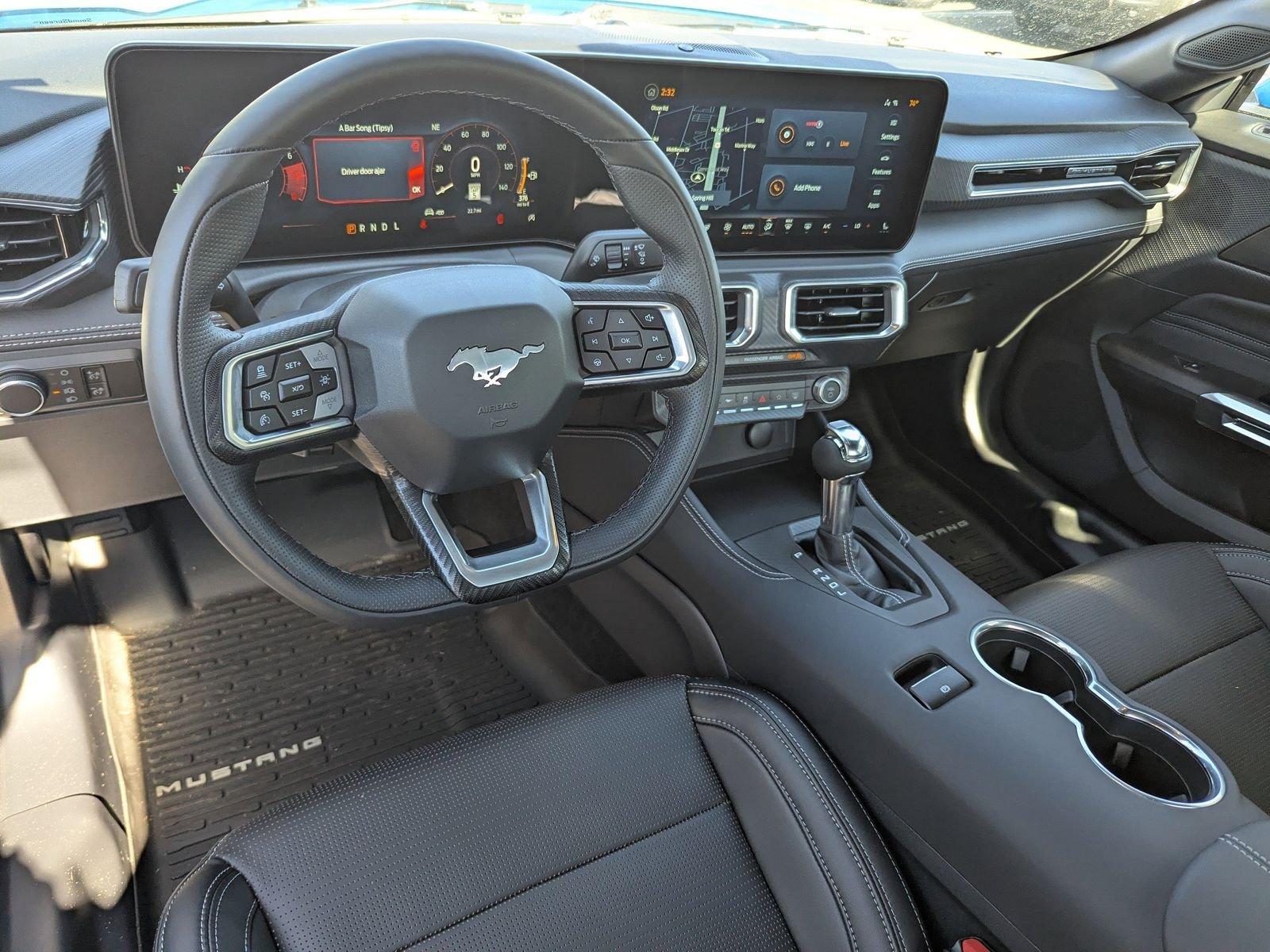 Ford Mustang Ecoboost Premium Rwd Fastback - Thumbnail 10