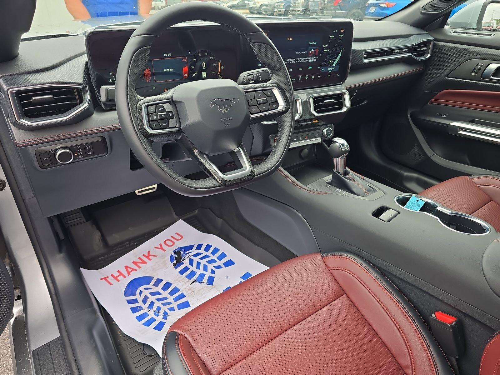 Ford Mustang Ecoboost Rwd Fastback - Thumbnail 10