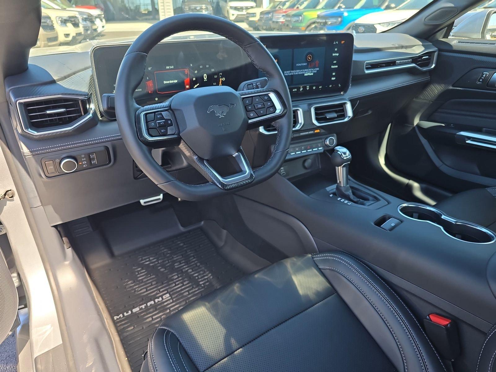 Ford Mustang Ecoboost Premium Rwd Fastback - Thumbnail 10
