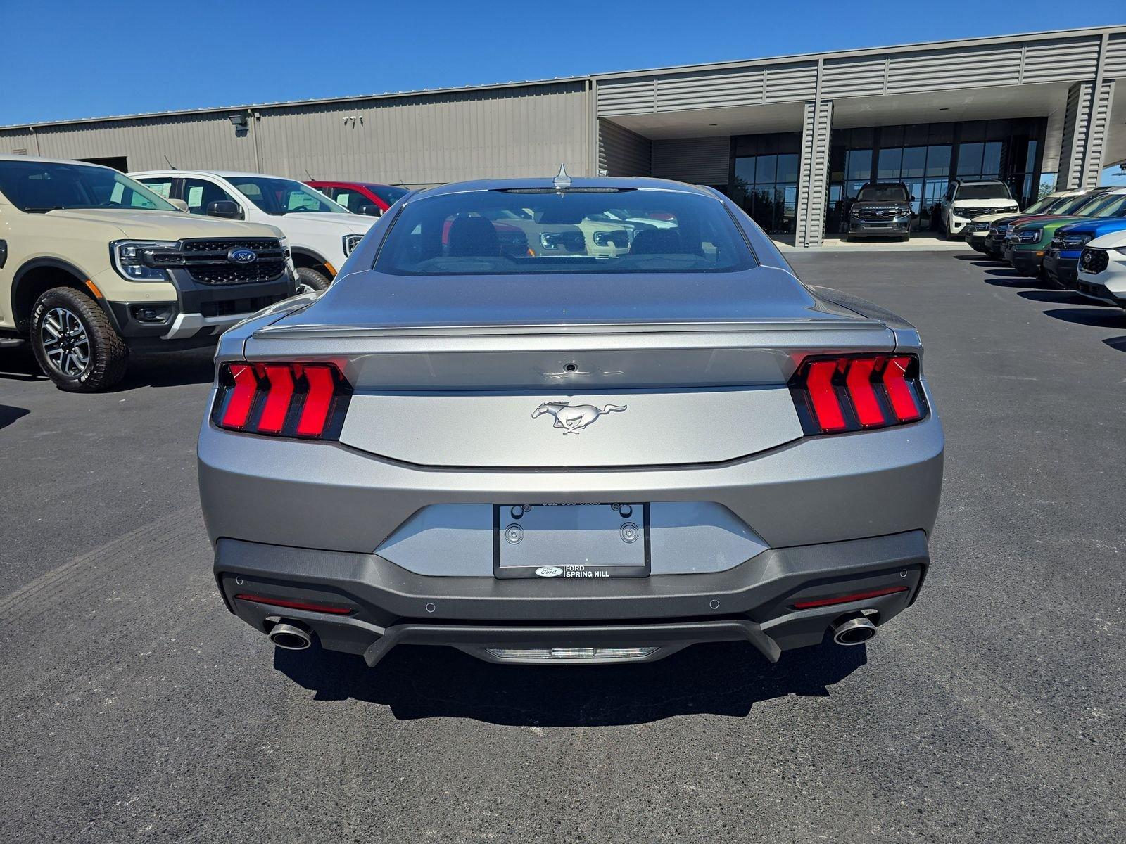 Ford Mustang Ecoboost Premium Rwd Fastback - Thumbnail 6