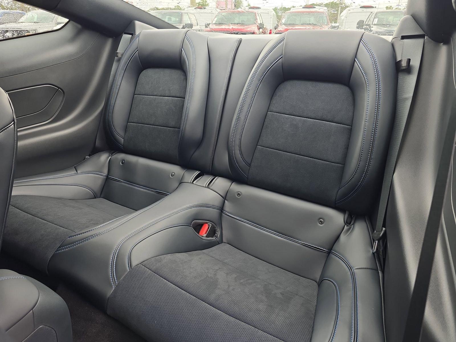 Ford Mustang Dark Horse Rwd Fastback - Thumbnail 11