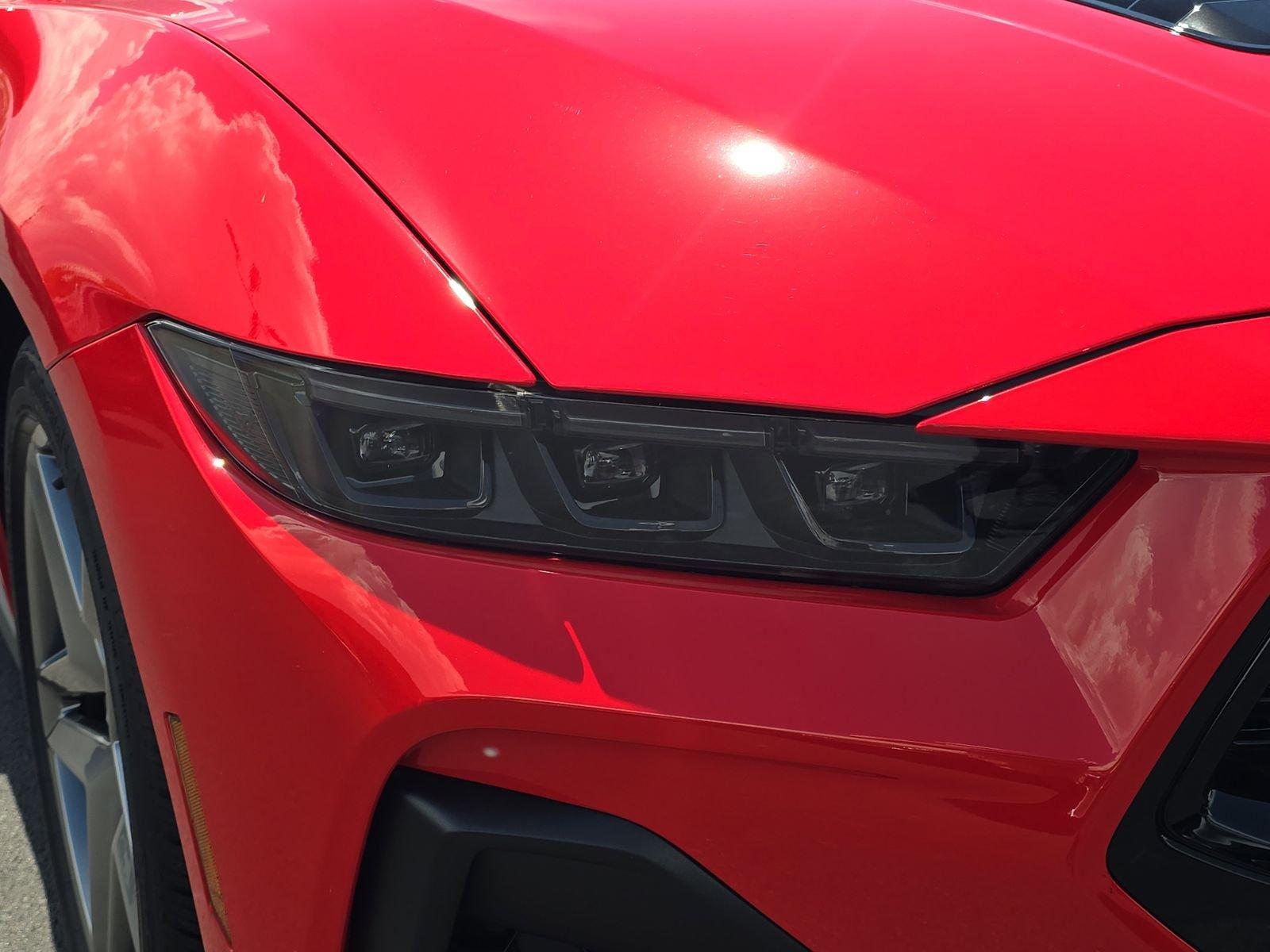 Ford Mustang Gt Rwd Fastback - Thumbnail 8