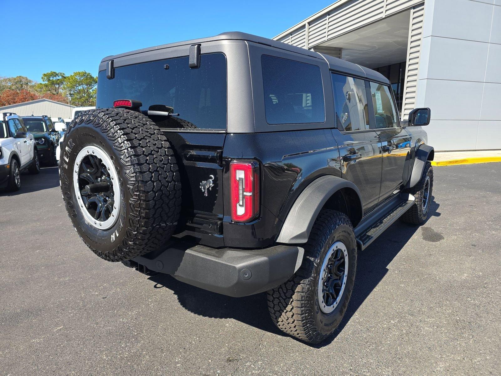 Ford Bronco Outer Banks 4Wd 4 Door - Thumbnail 5