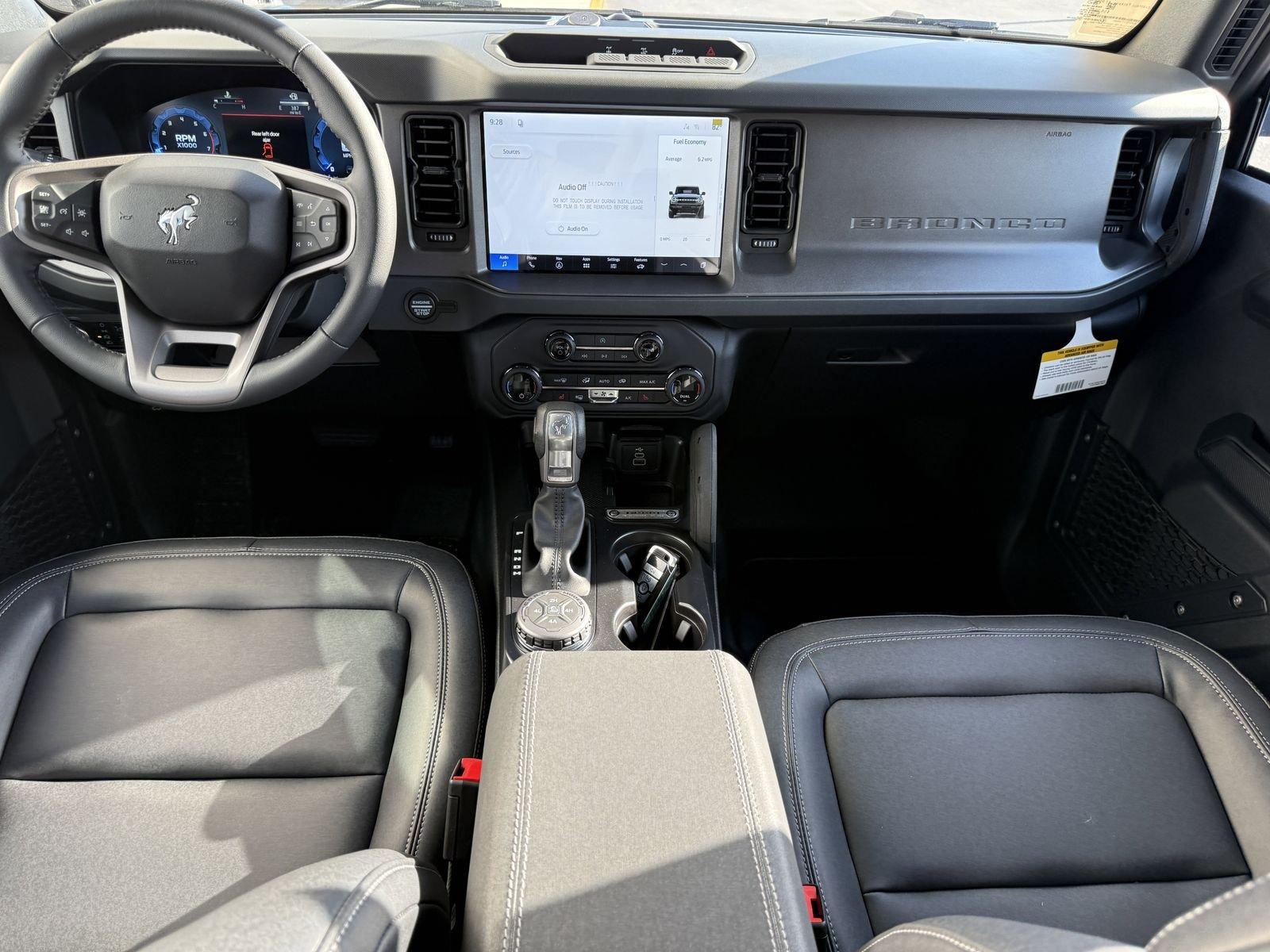 Ford Bronco Big Bend 4Wd 4 Door - Thumbnail 11