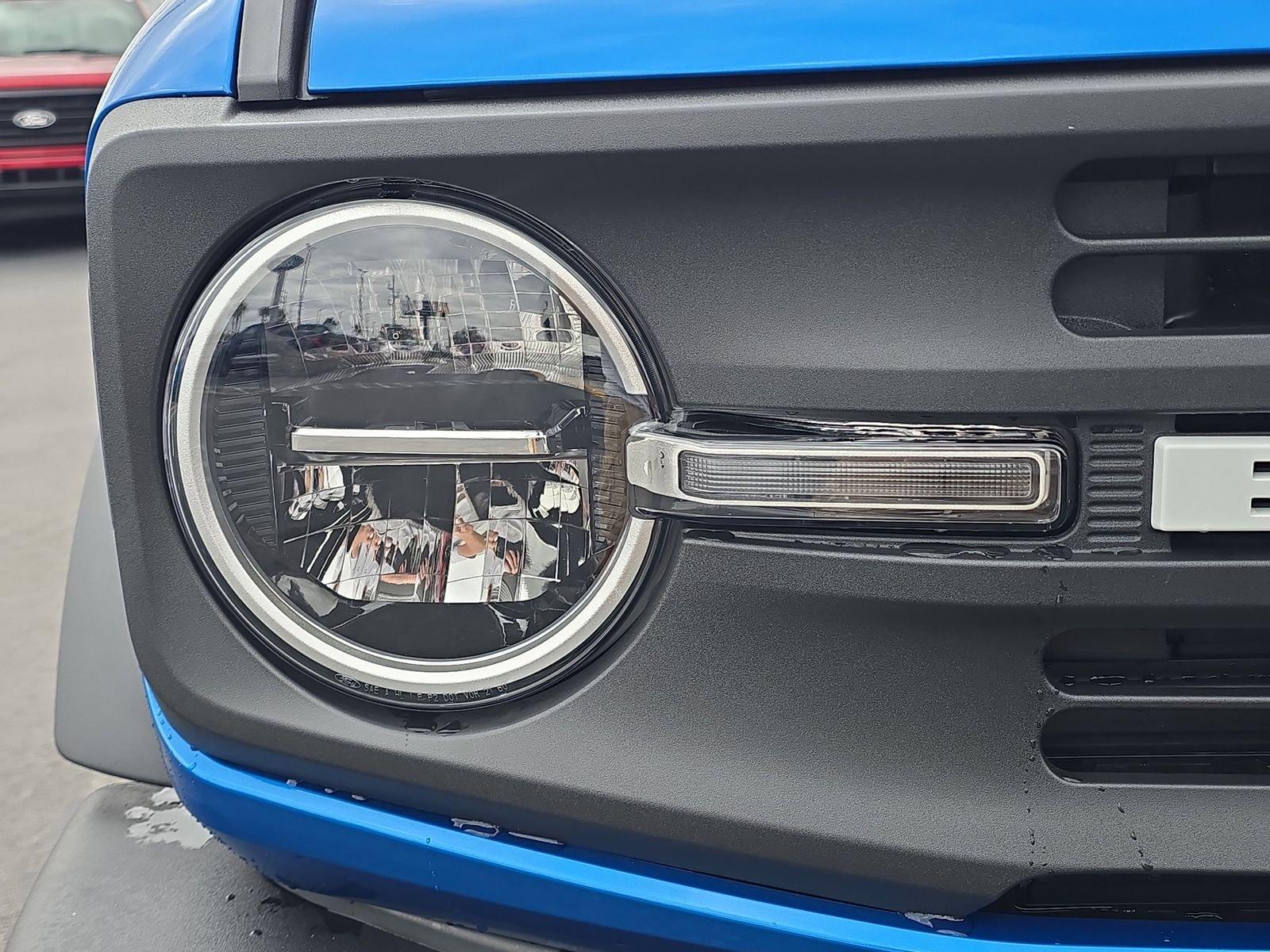 Ford Bronco Big Bend 4Wd 4 Door - Thumbnail 8