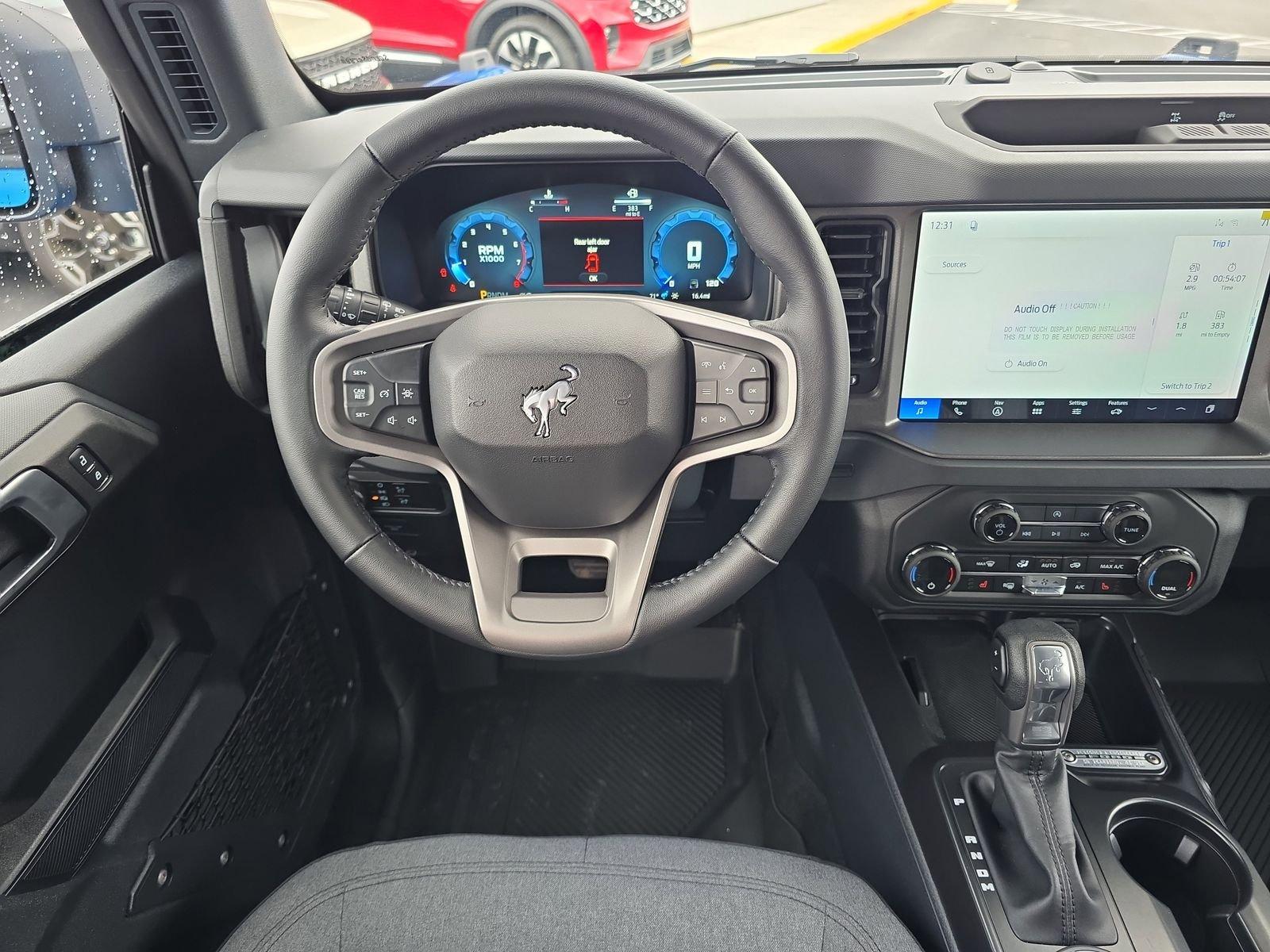 Ford Bronco Big Bend 4Wd 4 Door - Thumbnail 10