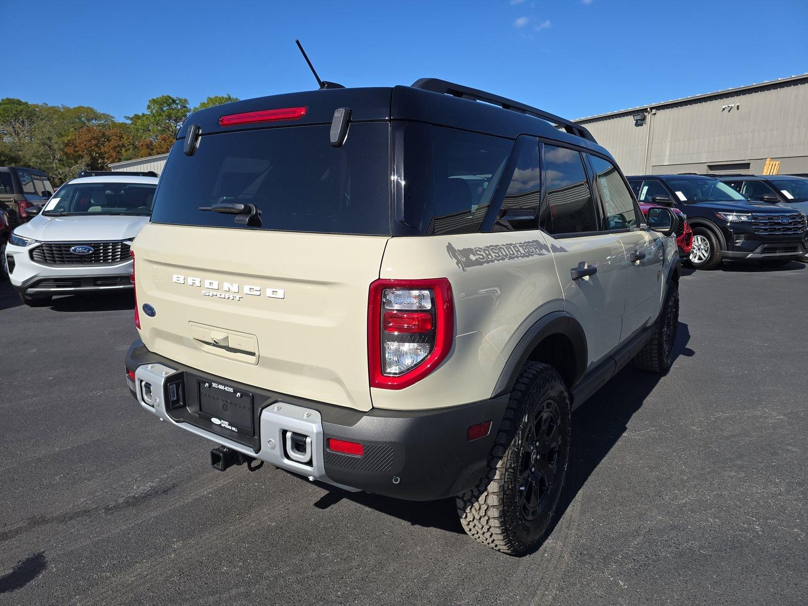 Ford Bronco Sport Badlands 4Wd 5 Door Suv, Suv & Crossovers - Thumbnail 5