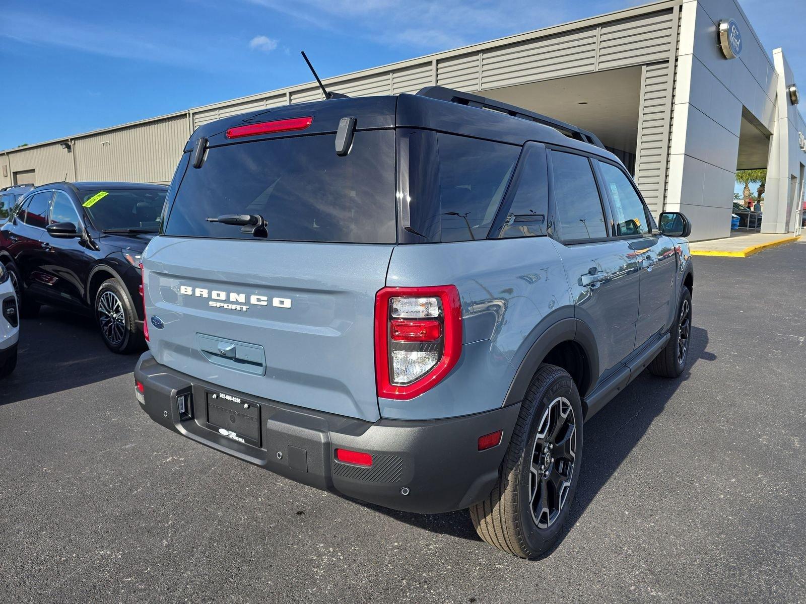 Ford Bronco Sport Outer Banks 4Wd 5 Door Suv, Suv & Crossovers - Thumbnail 5