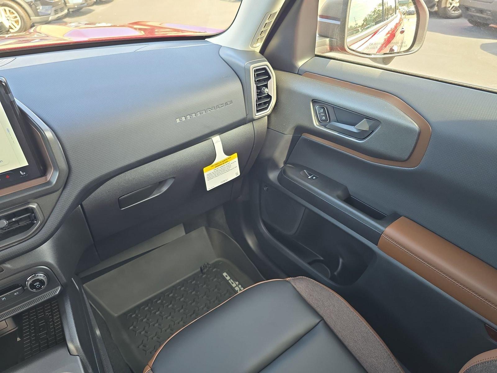 Ford Bronco Sport Outer Banks 4Wd 5 Door Suv, Suv & Crossovers - Thumbnail 12