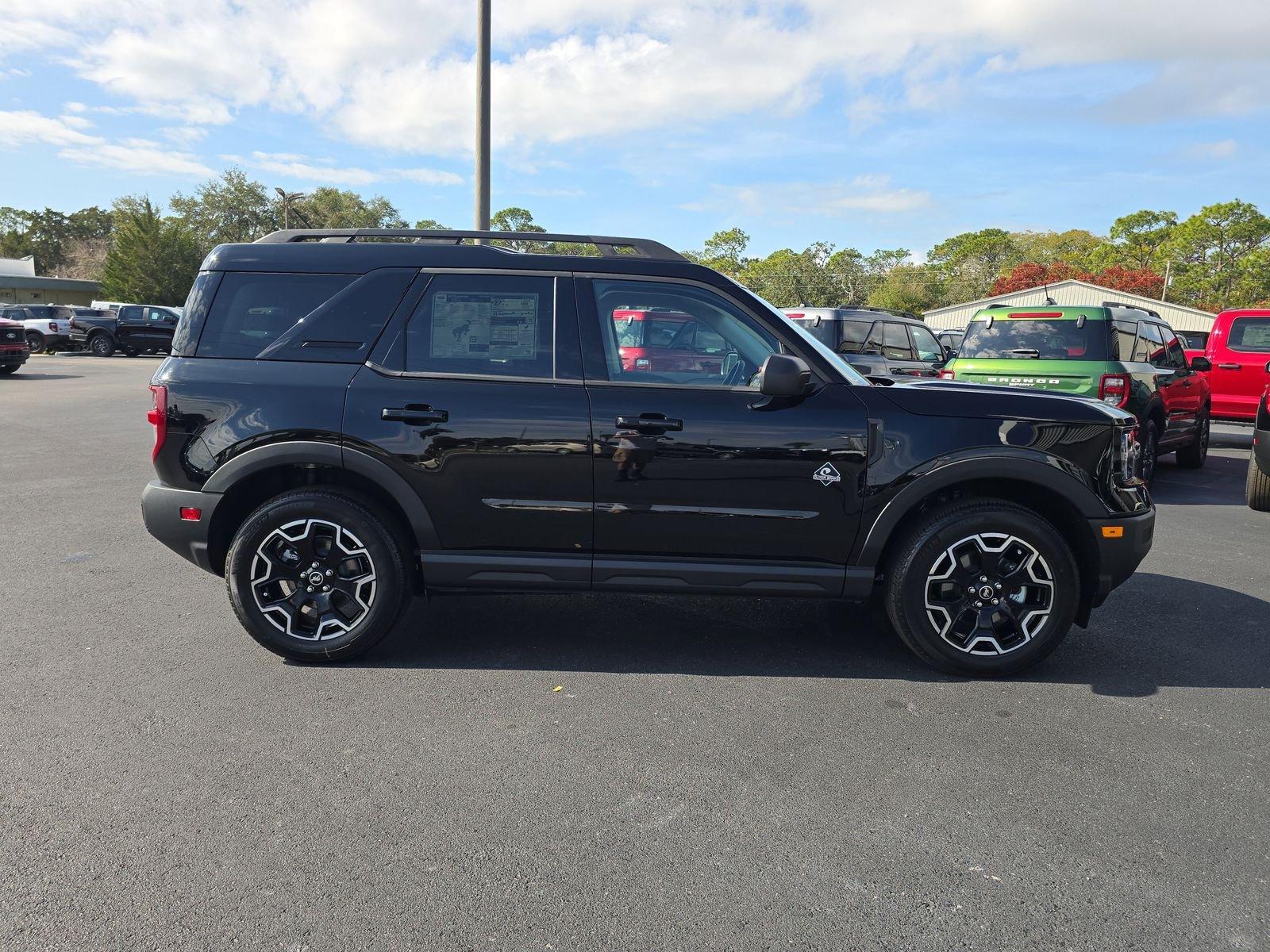 Ford Bronco Sport Outer Banks 4Wd 5 Door Suv, Suv & Crossovers - Thumbnail 4