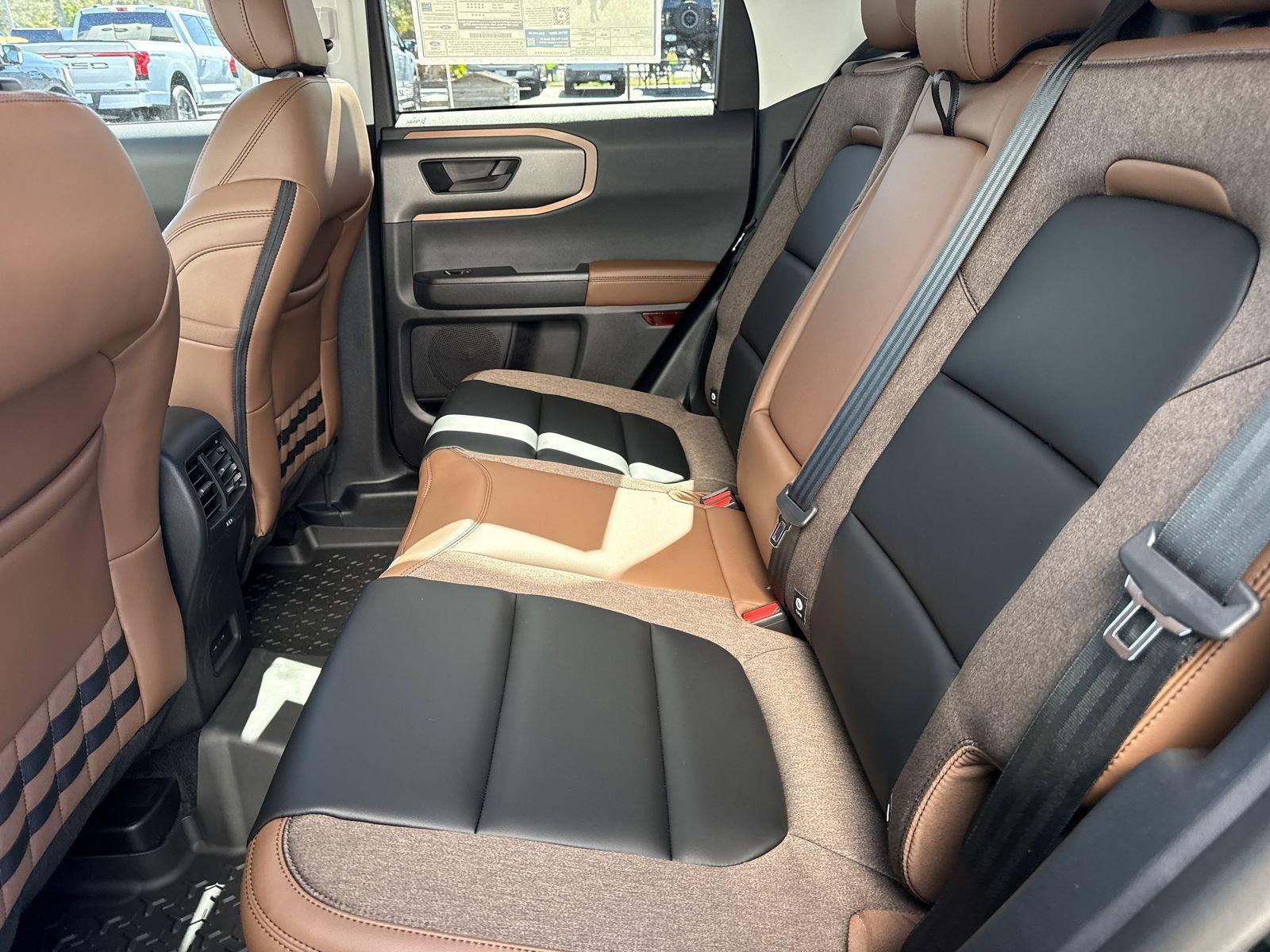 Ford Bronco Sport Outer Banks 4Wd 5 Door Suv, Suv & Crossovers - Thumbnail 16