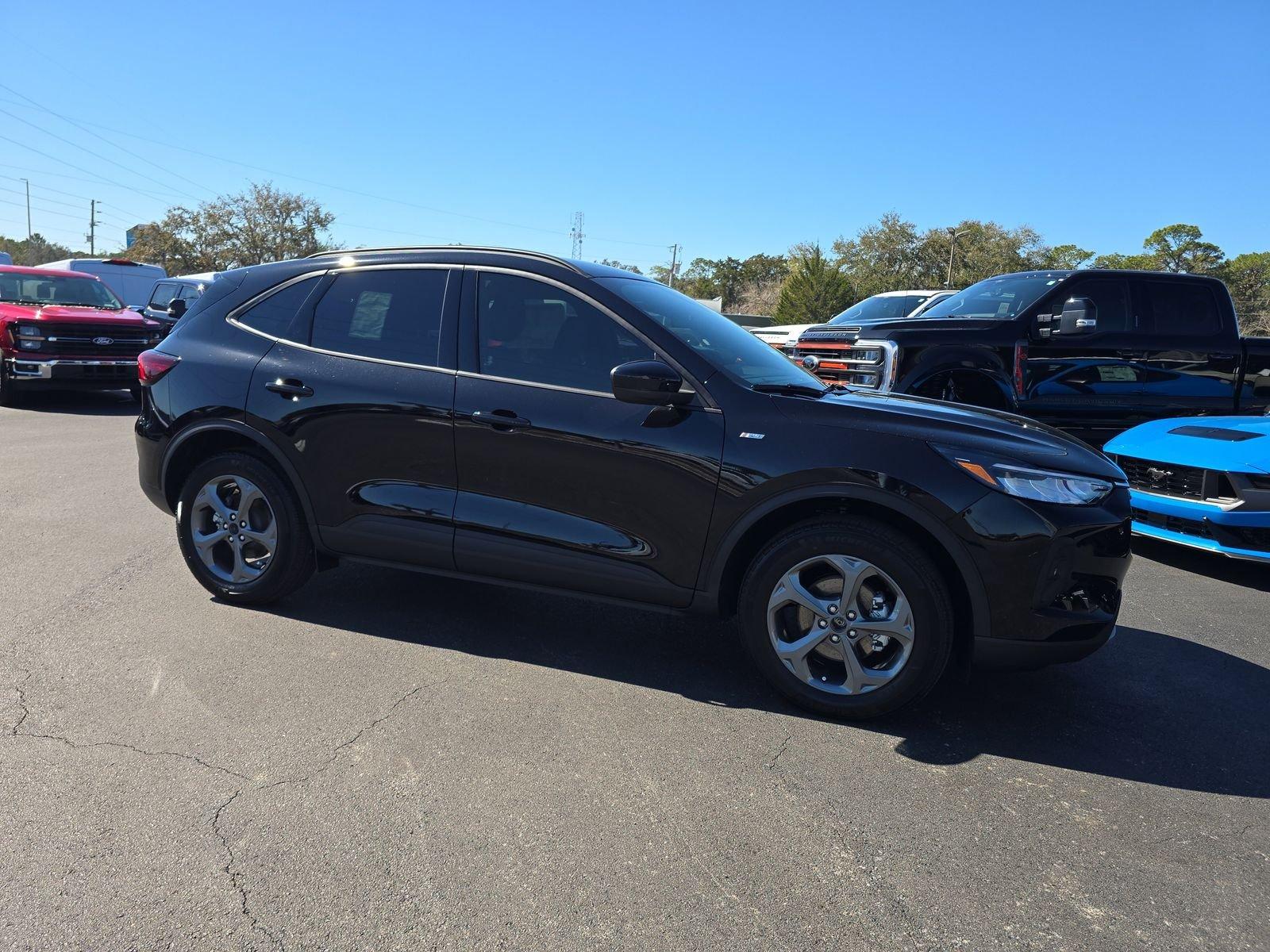 Ford Escape St-Line Select Awd Hybrid - Thumbnail 3