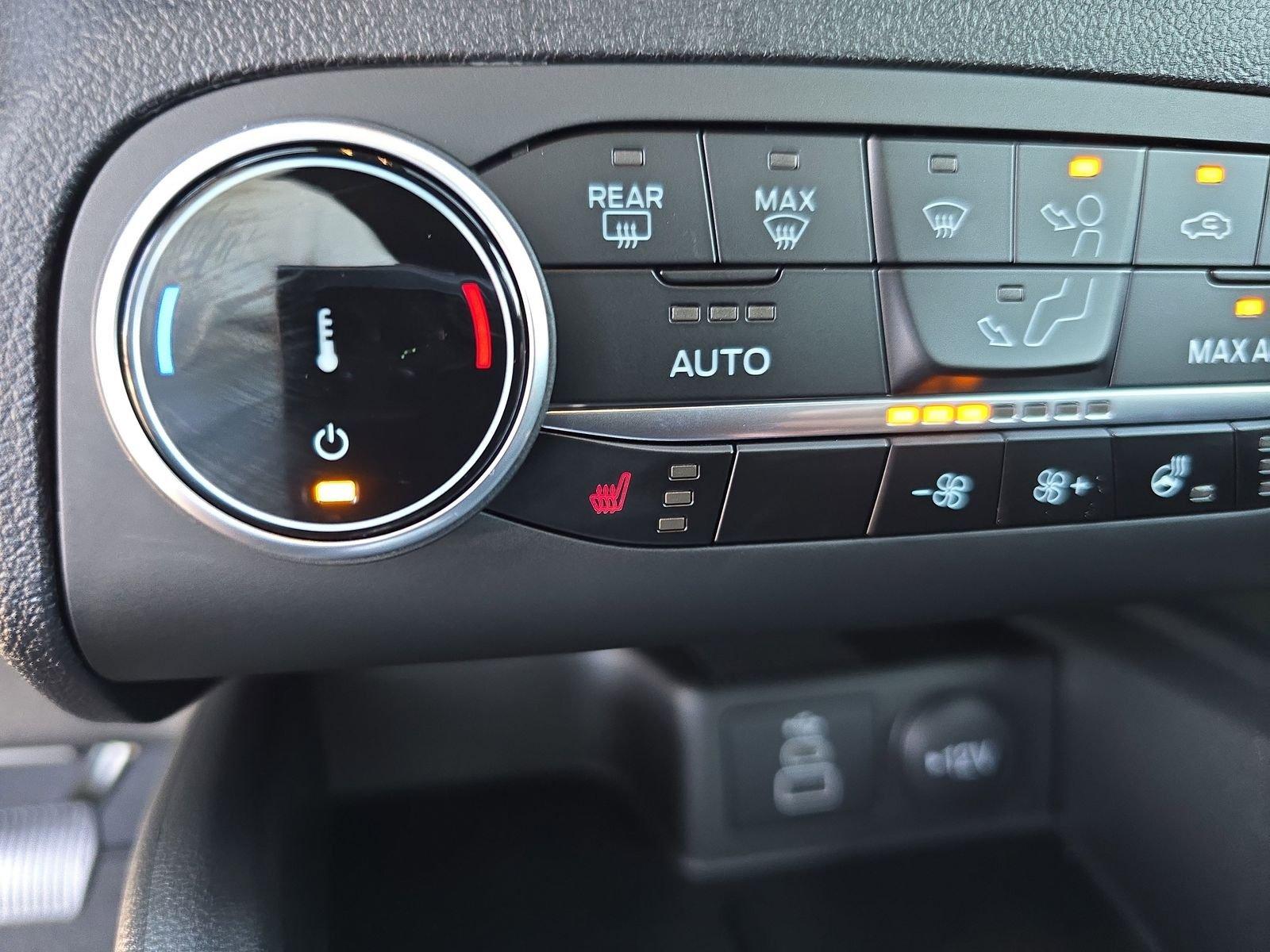 Ford Escape St-Line Select Awd Hybrid - Thumbnail 19