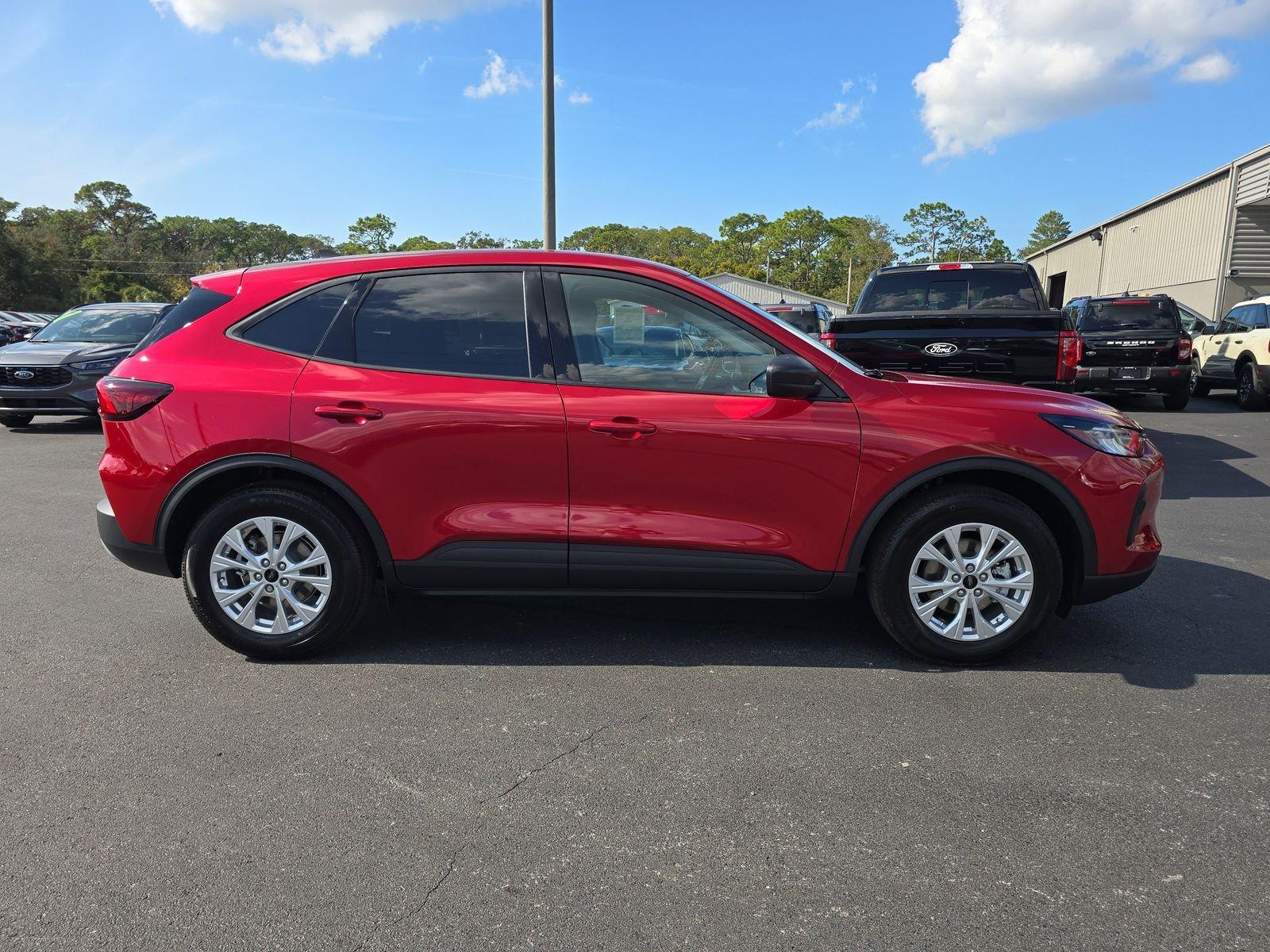 Ford Escape Active Fwd 4D Sport Utility - Thumbnail 4