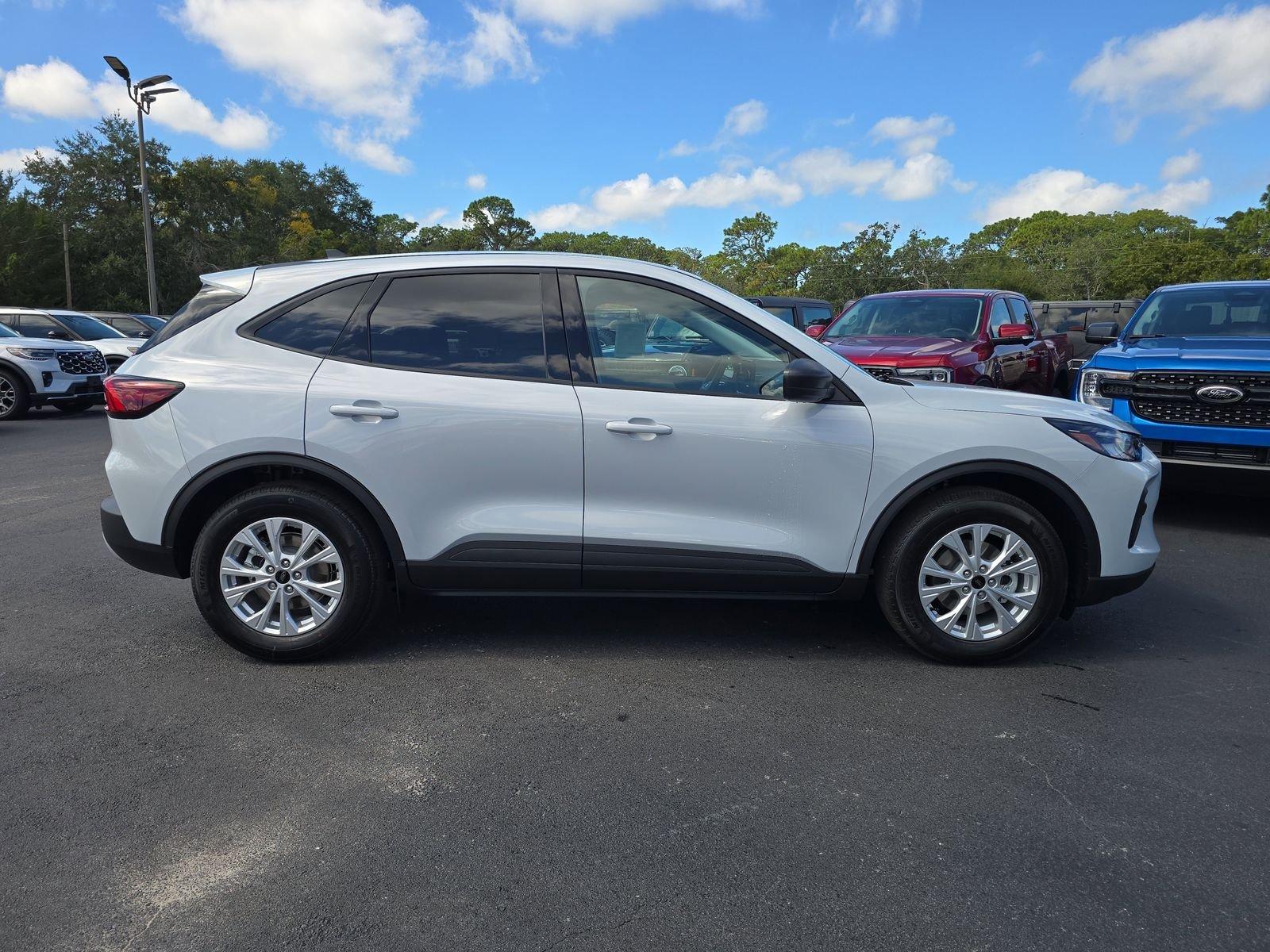 Ford Escape Active Fwd 4D Sport Utility - Thumbnail 4