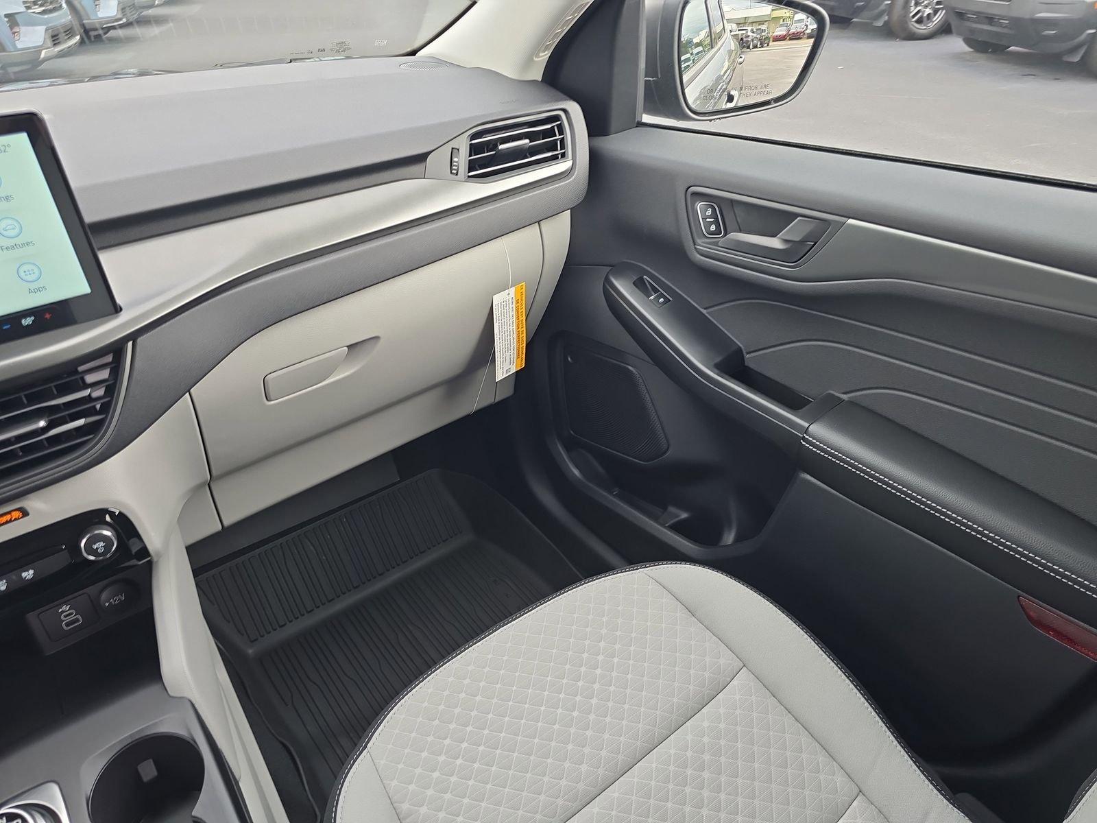 Ford Escape Active Fwd 4D Sport Utility - Thumbnail 12