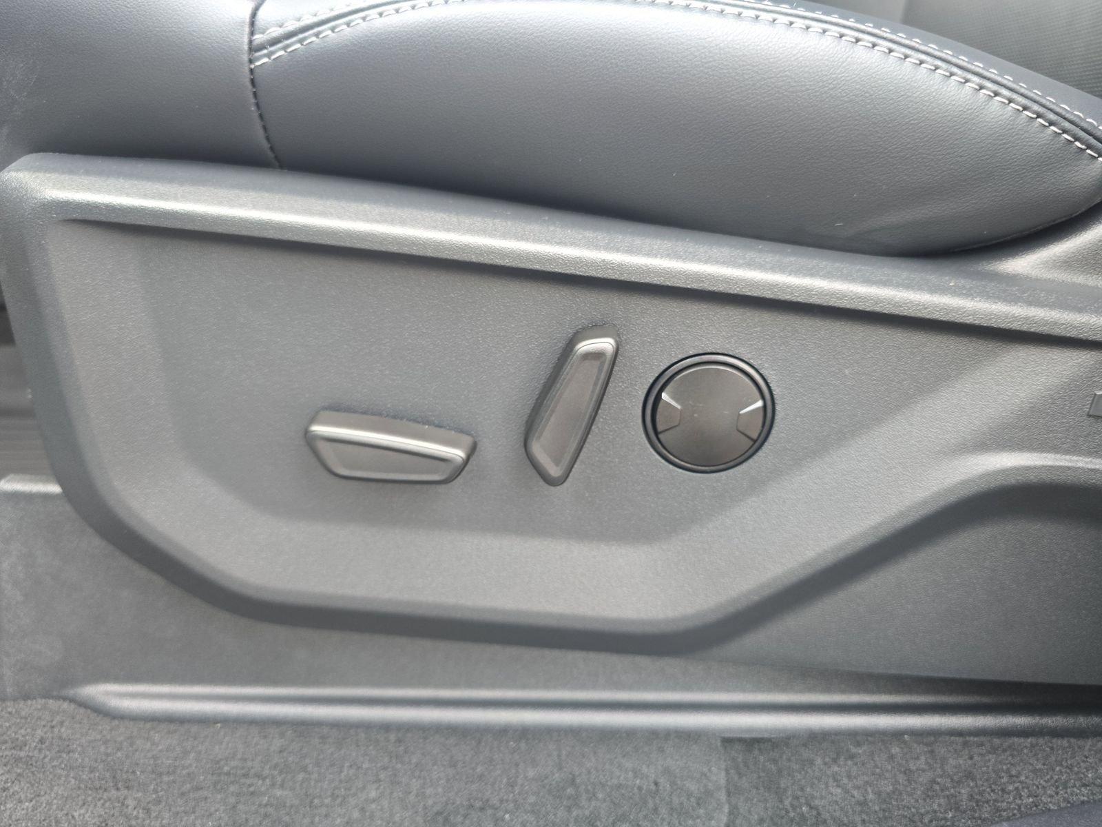 Ford Expedition Platinum 4X4 Regular - Thumbnail 18