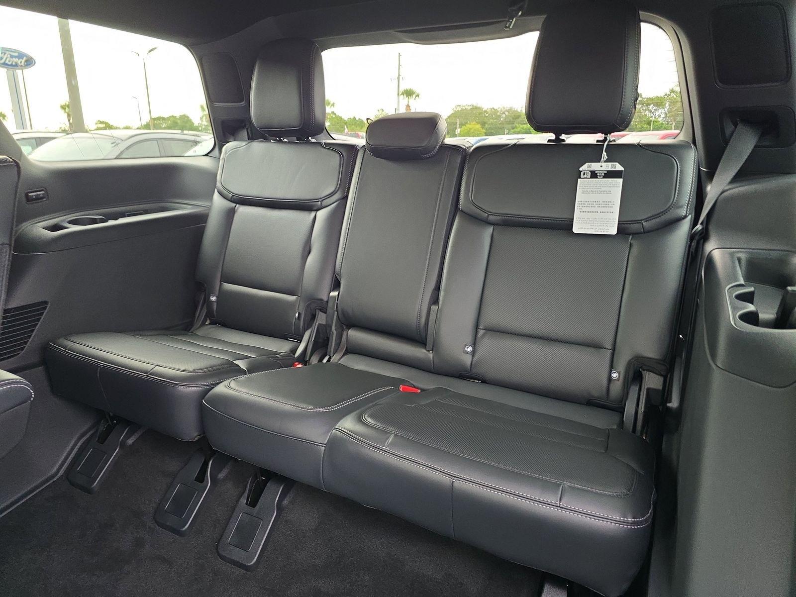 Ford Expedition Platinum 4X4 Regular - Thumbnail 15