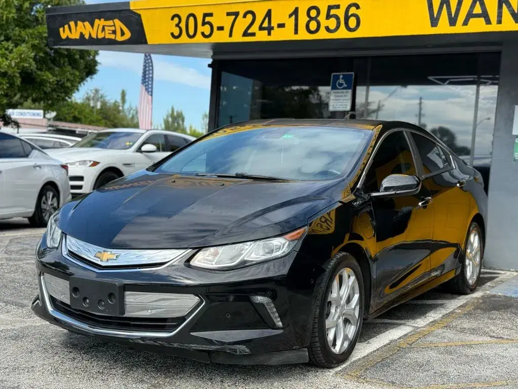 Chevrolet Volt Premier Sedan 4D - View 1