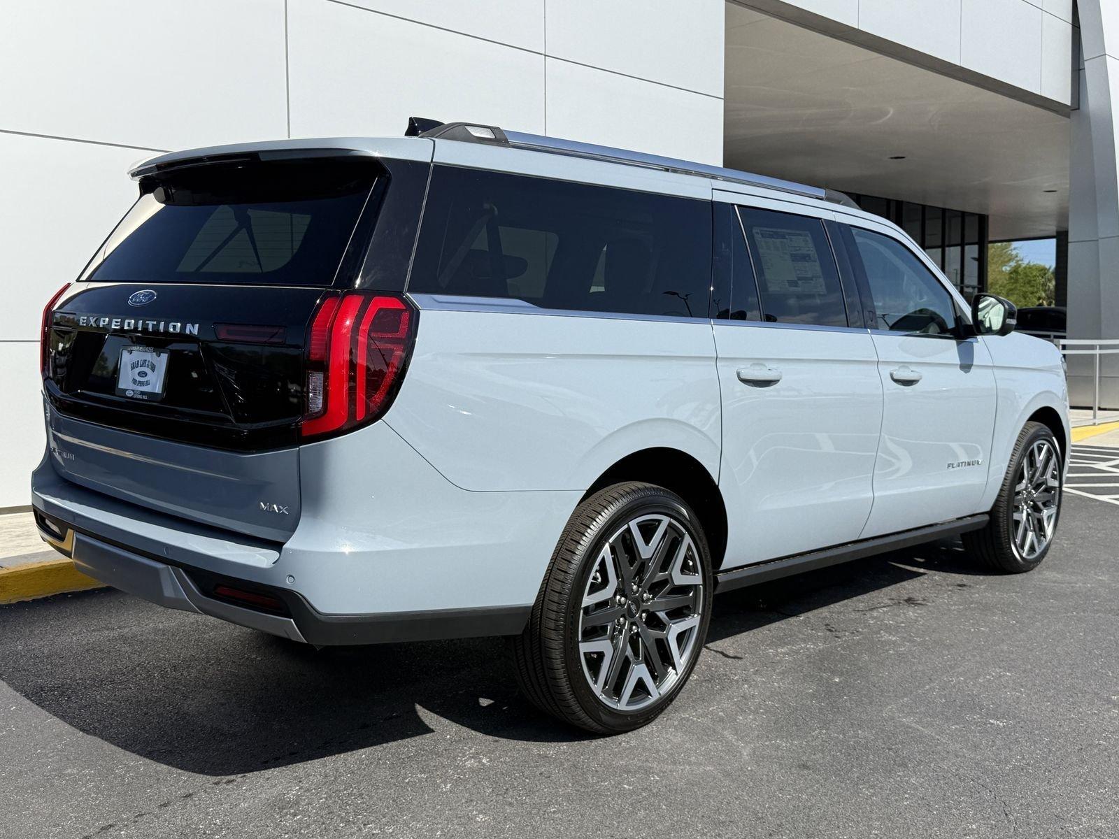 Ford Expedition Platinum 4X4 El - Thumbnail 4