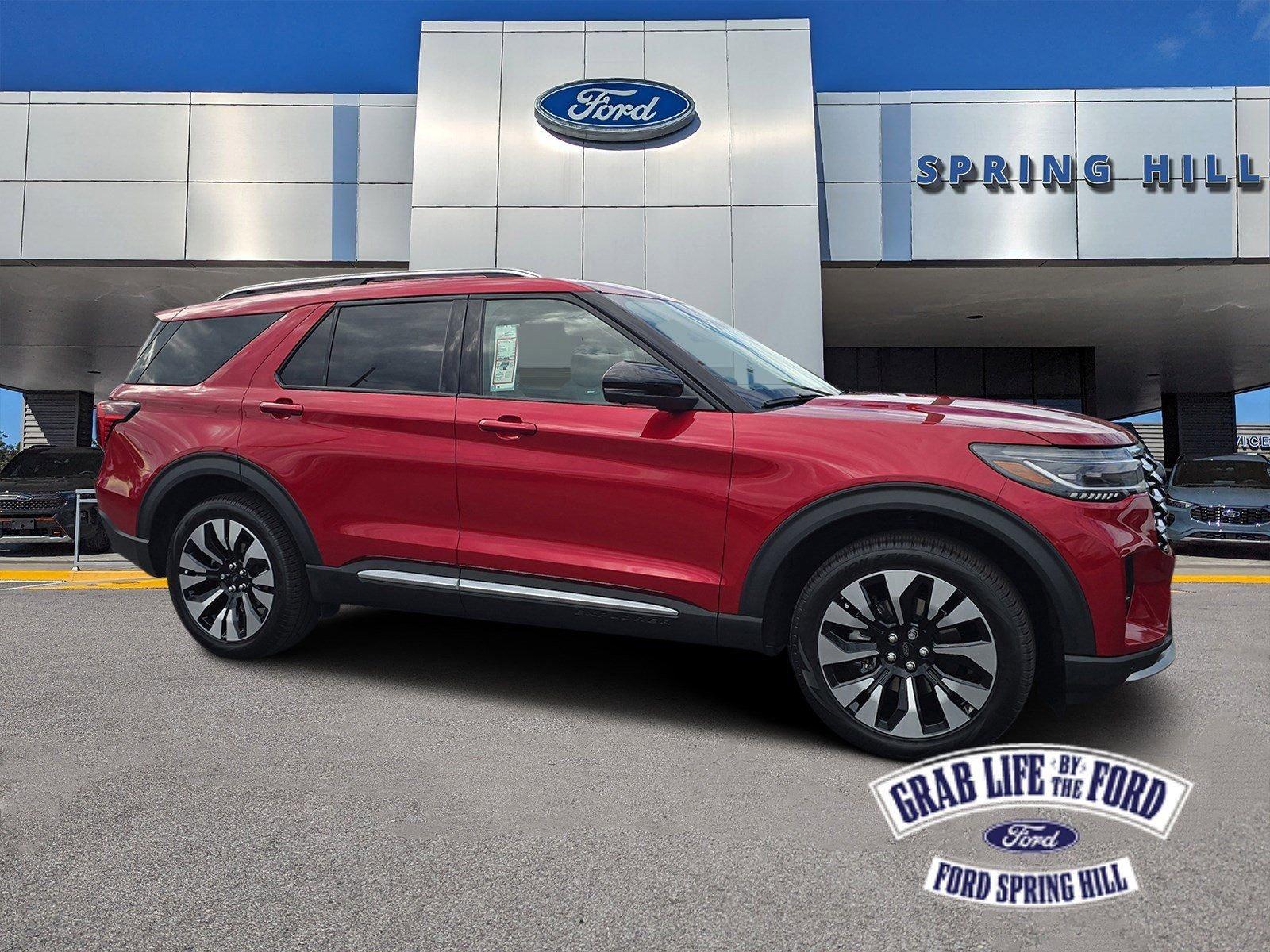 Ford Explorer Platinum 4Wd 4D Sport Utility - Thumbnail 2