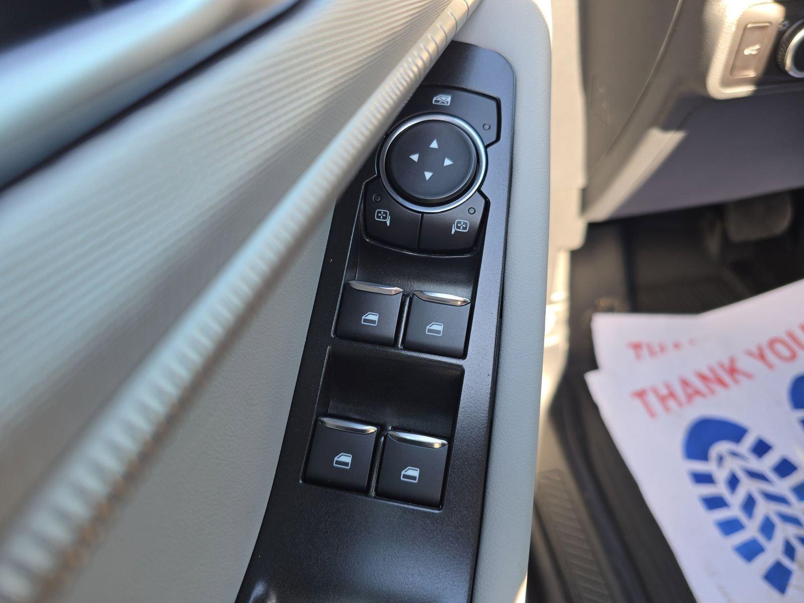 Ford Explorer Active Rwd 4D Sport Utility - Thumbnail 15