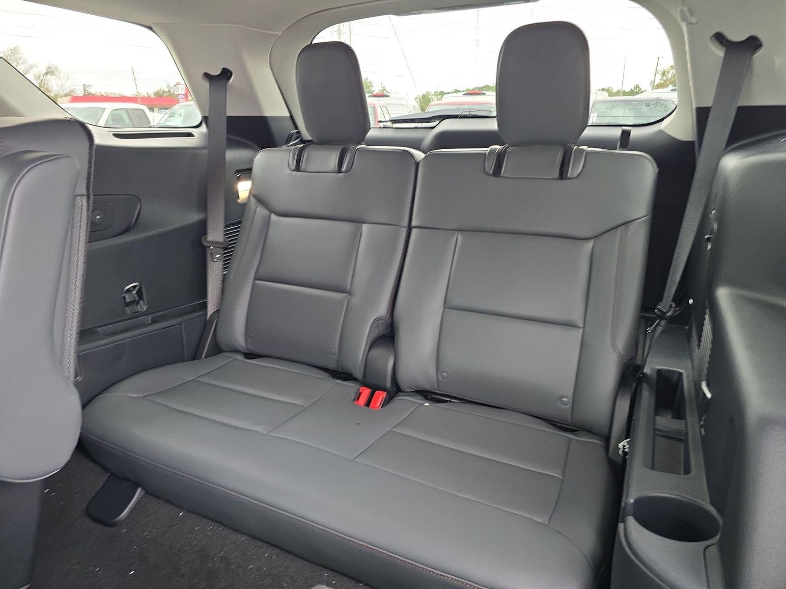 Ford Explorer Active Rwd 4D Sport Utility - Thumbnail 14