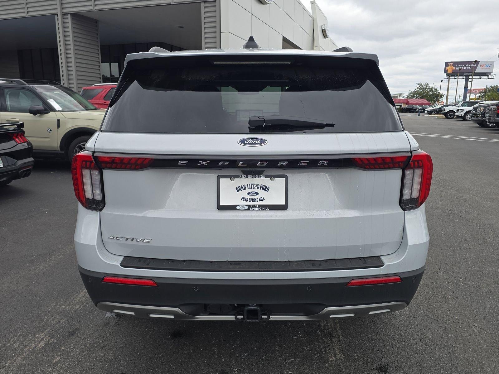 Ford Explorer Active Rwd 4D Sport Utility - Thumbnail 6