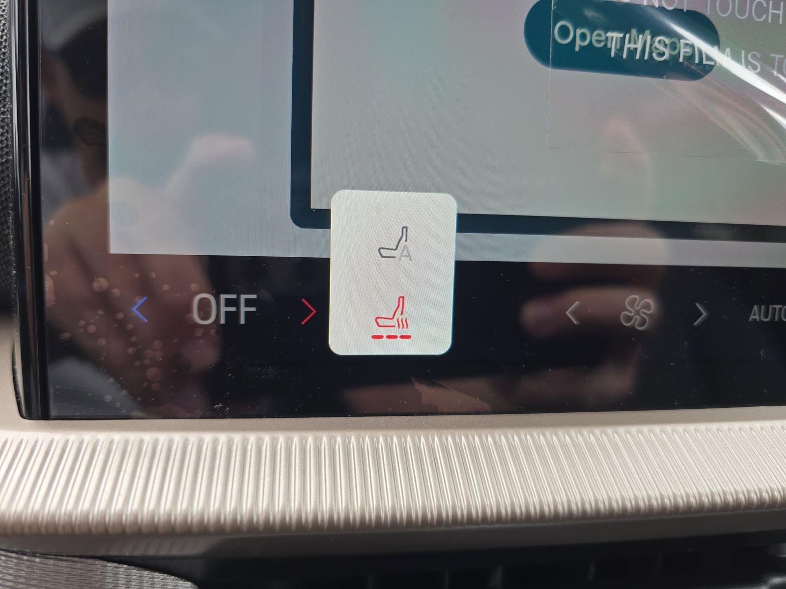 Ford Explorer Active Rwd 4D Sport Utility - Thumbnail 19