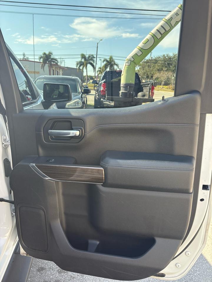 Chevrolet Silverado 1500Rst Crew Cab 2Wd - Thumbnail 17