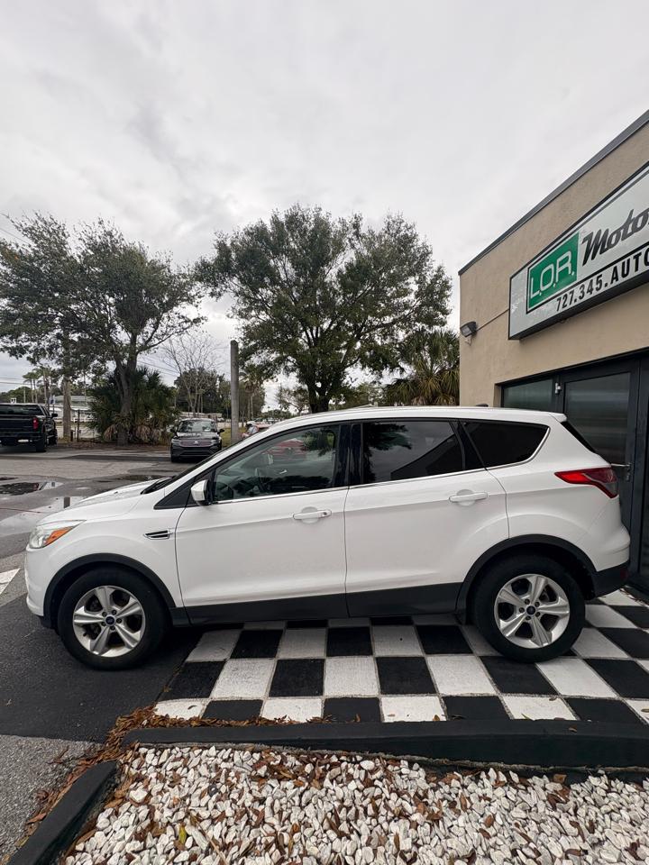 Ford Escapese 4Wd - Thumbnail 4