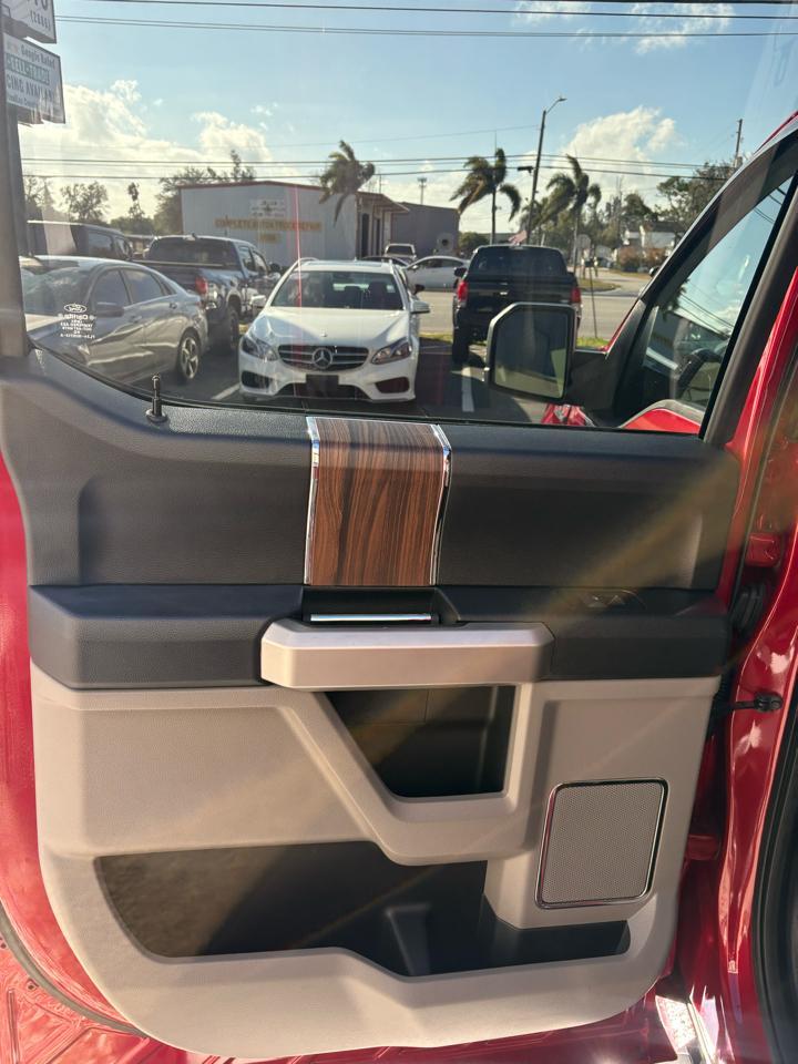 Ford F-150Lariat Supercrew 2Wd - Thumbnail 13