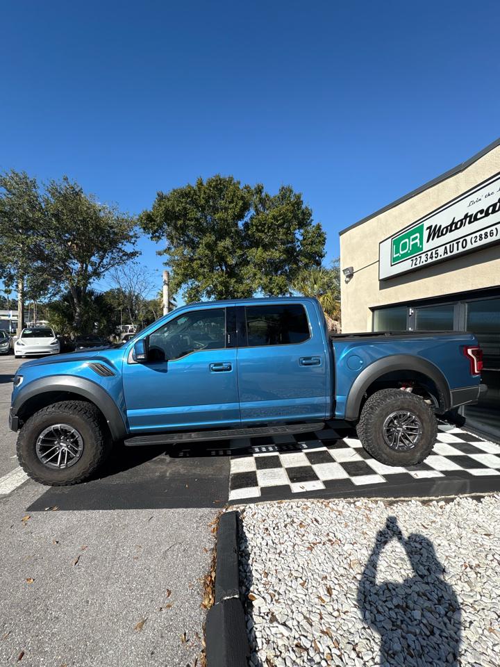 Ford F-150Raptor Supercrew 4Wd - Thumbnail 5