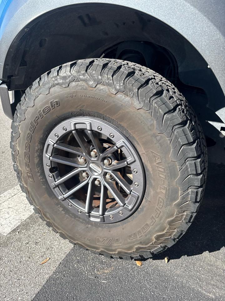 Ford F-150Raptor Supercrew 4Wd - Thumbnail 9