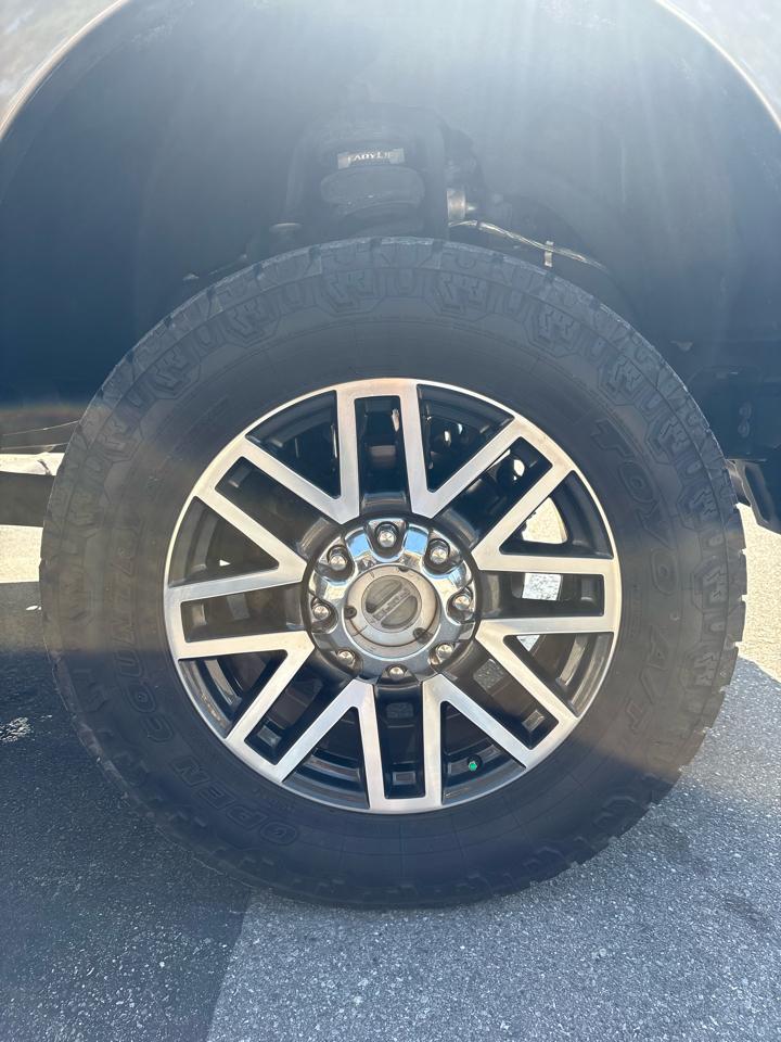 Ford F-250 Sdlariat Crew Cab 4Wd - Thumbnail 9