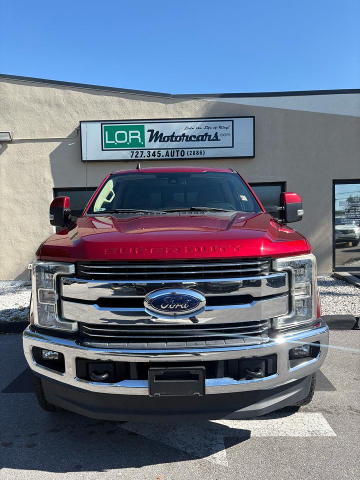 Ford F-250 Sdlariat Crew Cab 4Wd - Thumbnail 2