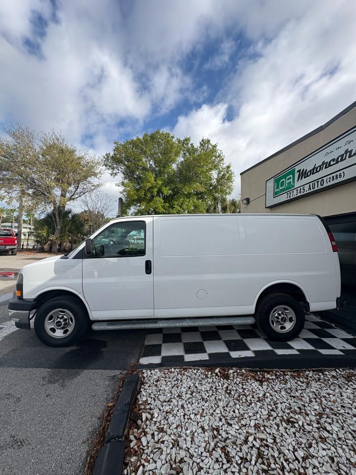 Gmc Savanag2500 Cargo - Thumbnail 5