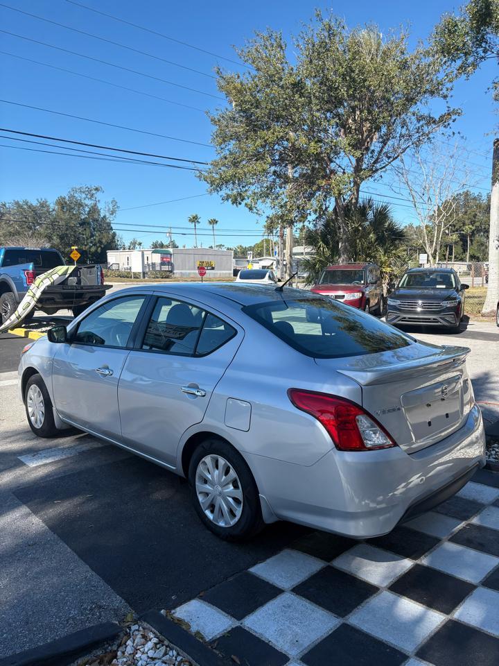 Nissan Versa1.6 S 5M - Thumbnail 6