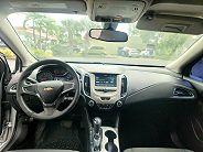 Chevrolet Cruze Ls - Thumbnail 2