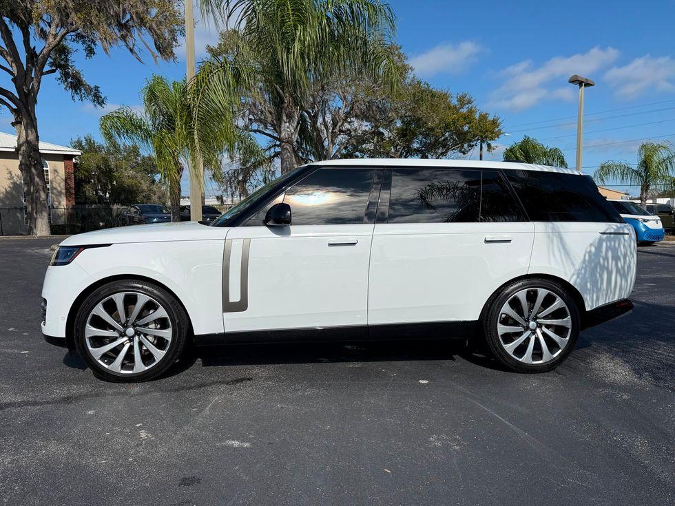 Land Rover Range Rover White/White Long Wheel Base 7 Passenger 23 Bespoke | Plant City Florida | Bayshore Autom - Thumbnail 3