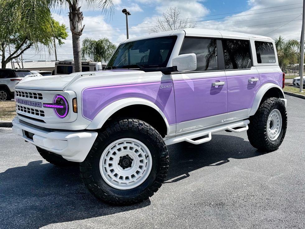 Ford Bronco Bayshore Lavender Retro Alea Italian Leather | Plant City Florida | Bayshore Automotive - Thumbnail 3