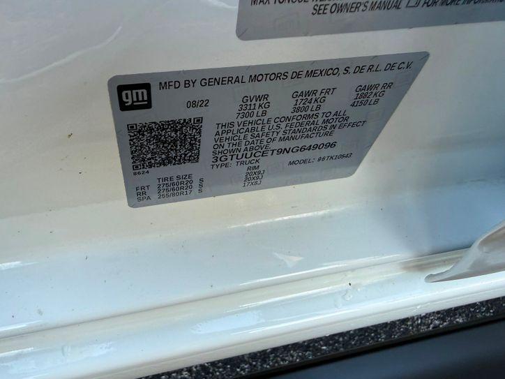 Gmc Sierra 1500 Diesel Duramax Crewcab 4X4 Leather Moonroof Elev | Plant City Florida | Bayshore Automot - Thumbnail 2