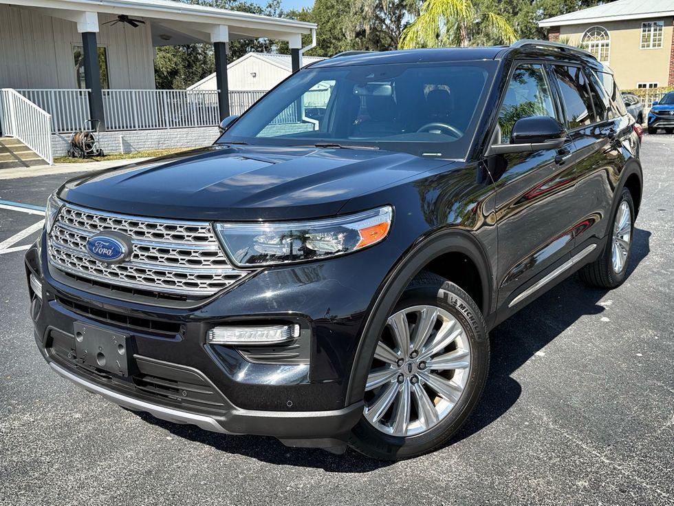 Ford Explorer Limited 4X4 Pano Roof Leather Loaded Carfax Cert | Plant City Florida | Bayshore Automotive - Thumbnail 3