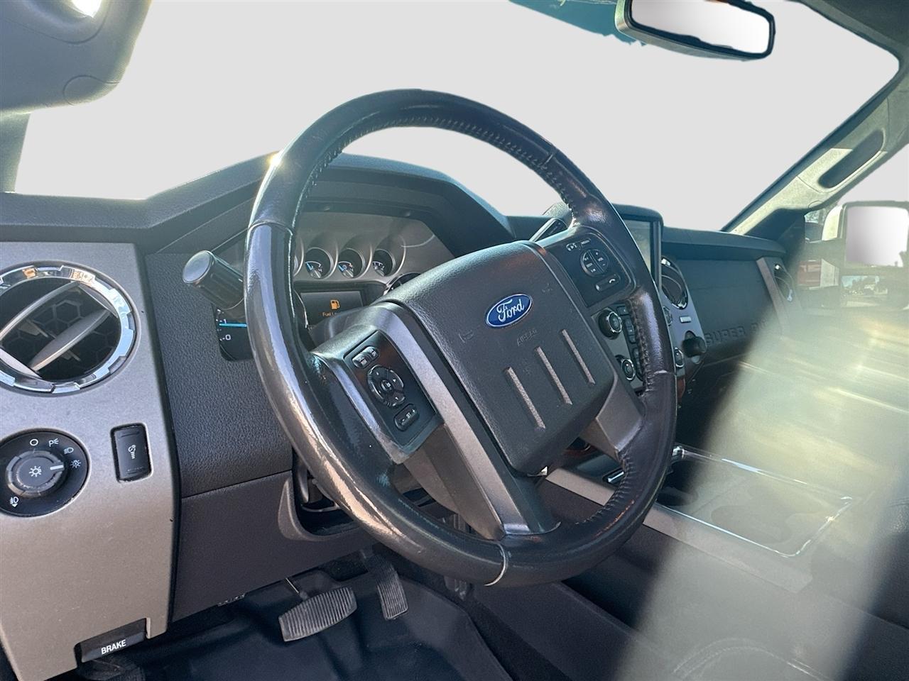 Ford Super Duty F-250 Srw4Wd Crew Cab 172" Lariat - Thumbnail 11